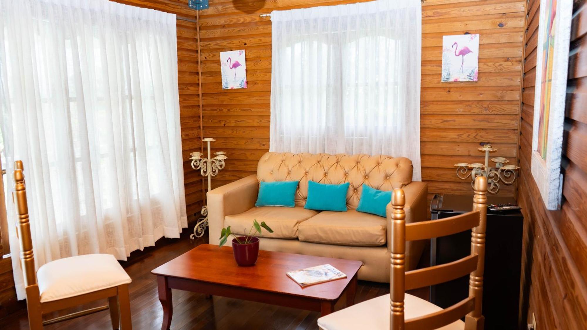 Guacamayos Hotel Бонао Экстерьер фото