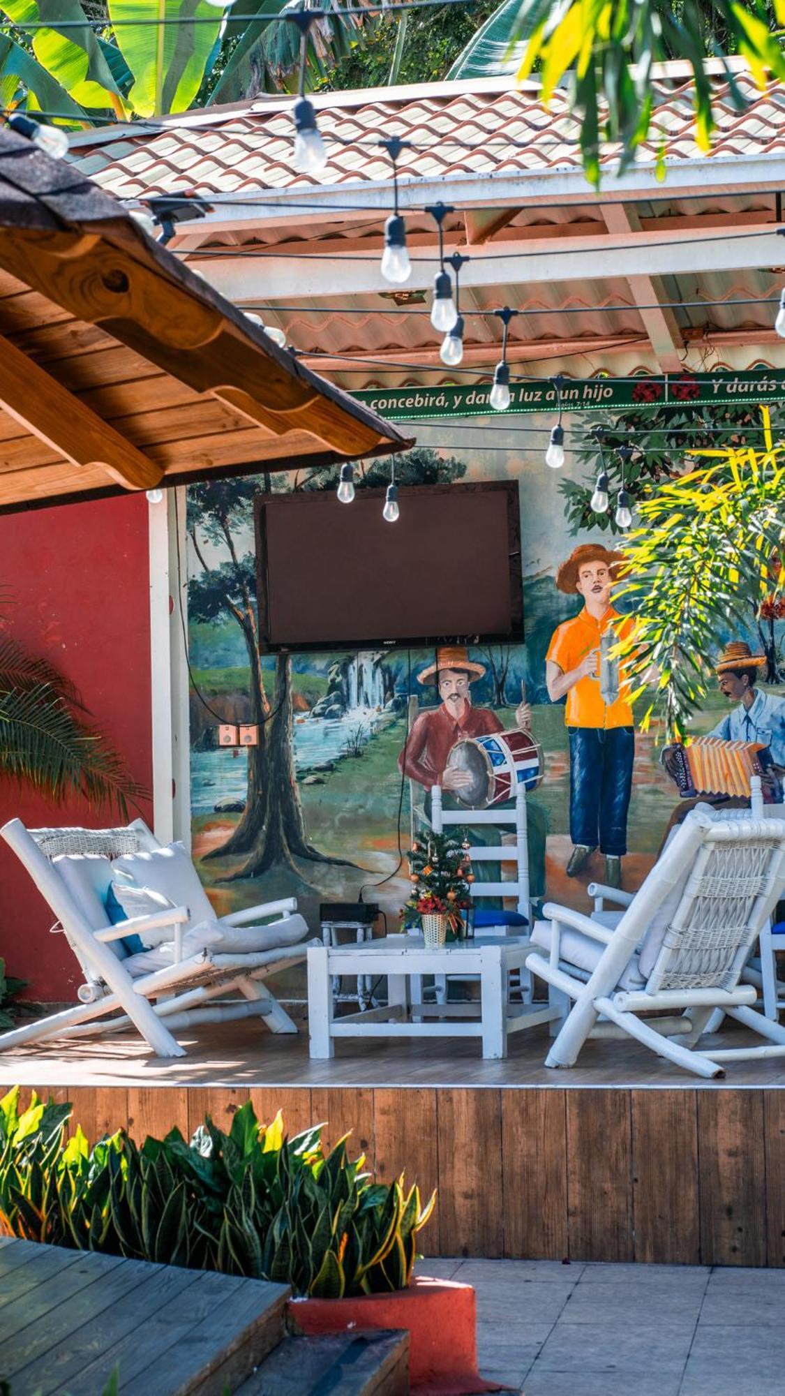 Guacamayos Hotel Бонао Экстерьер фото